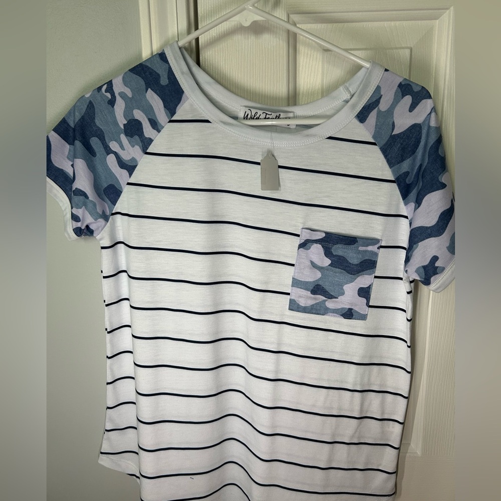 Wild Feathers Women’s Short Sleeve